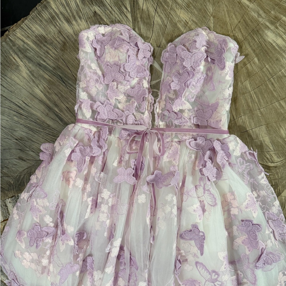 Elegant Lavender Floral Lace Prom Dress